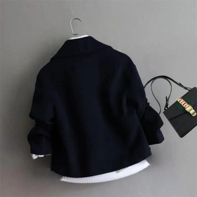 Emmanuelle - Women's Cropped Coat