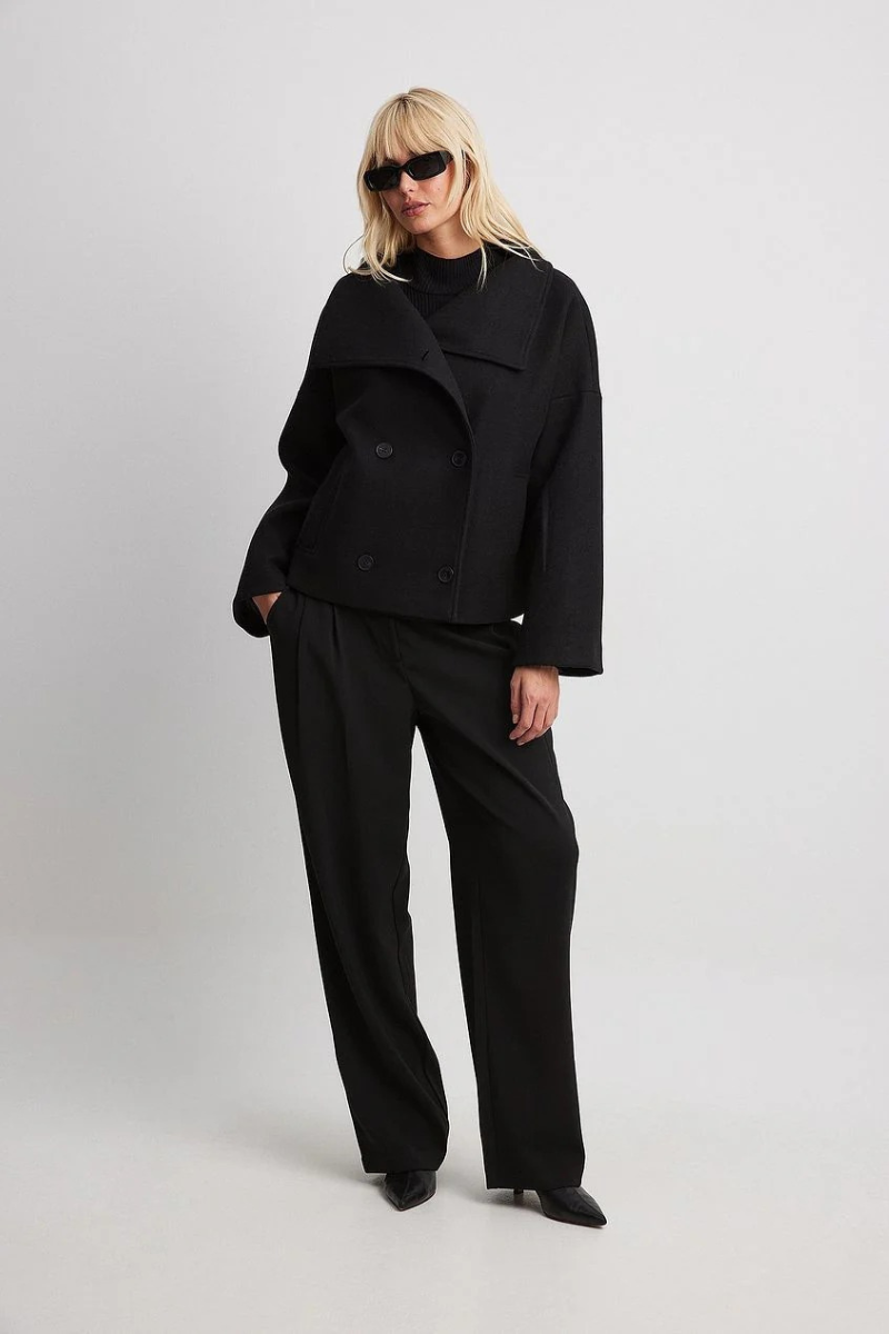 Genevieve - Women's Cropped Double Breasted Coat