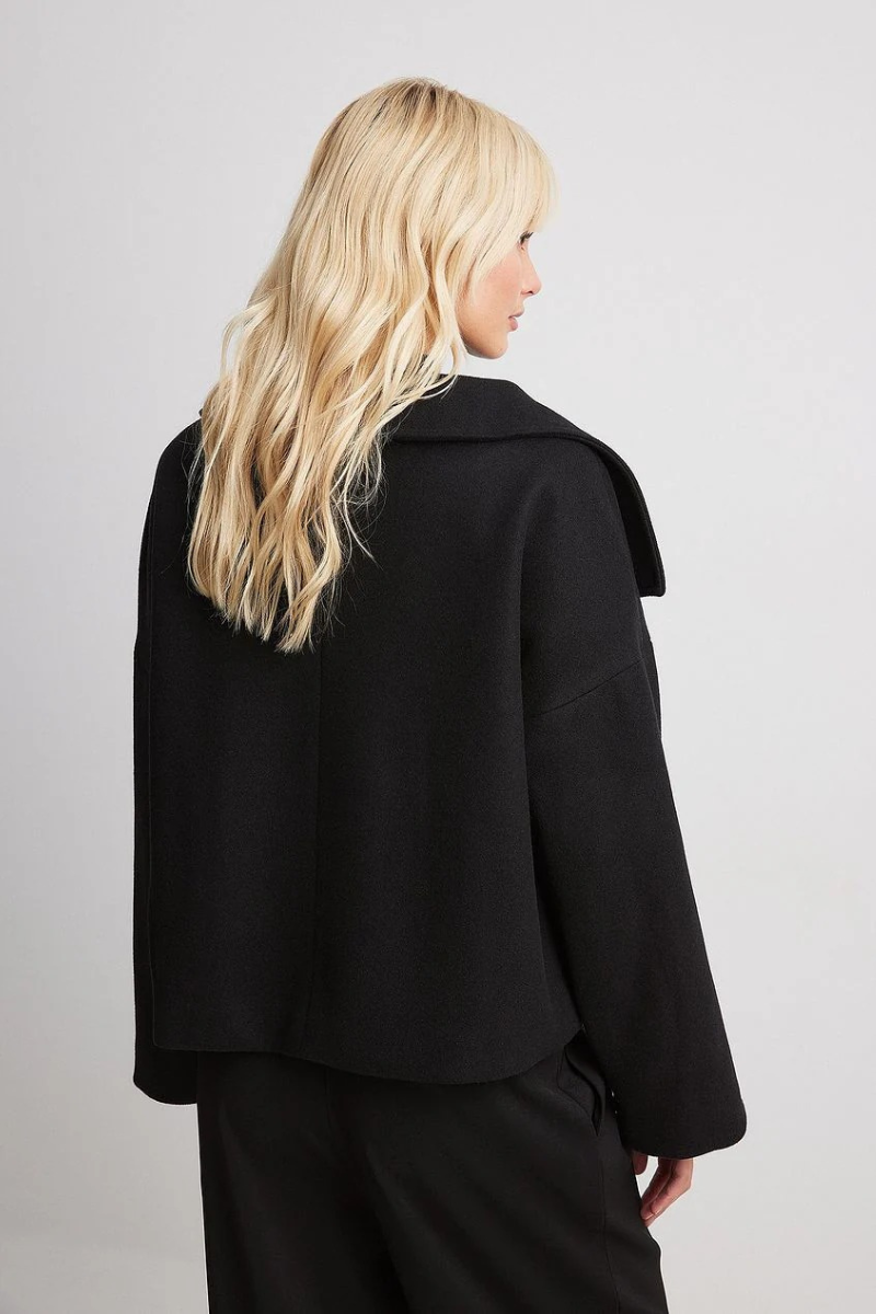 Genevieve - Women's Cropped Double Breasted Coat