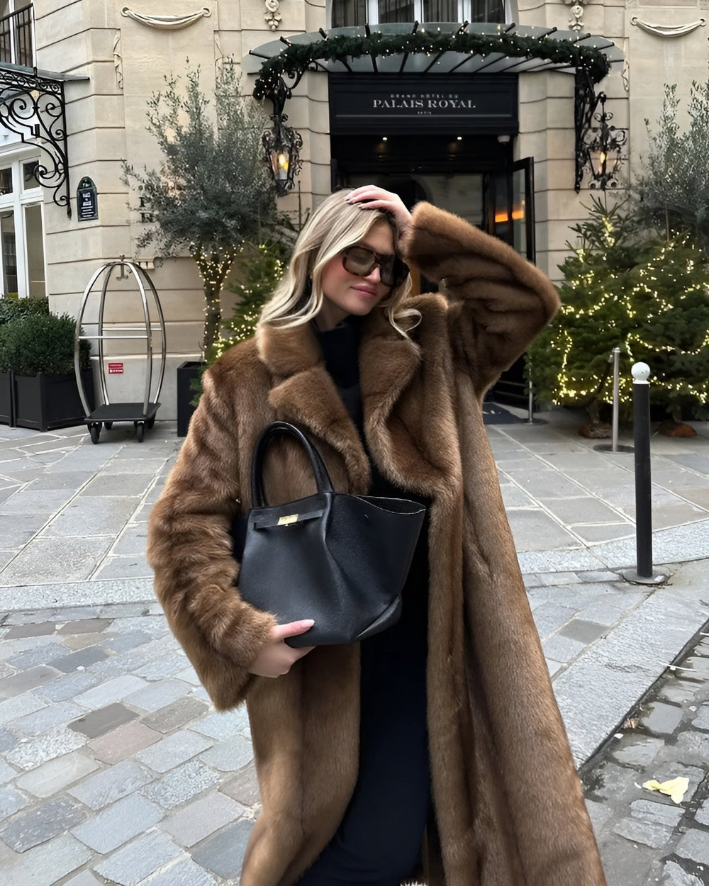 Juliet - Women's Long Faux Fur Coat