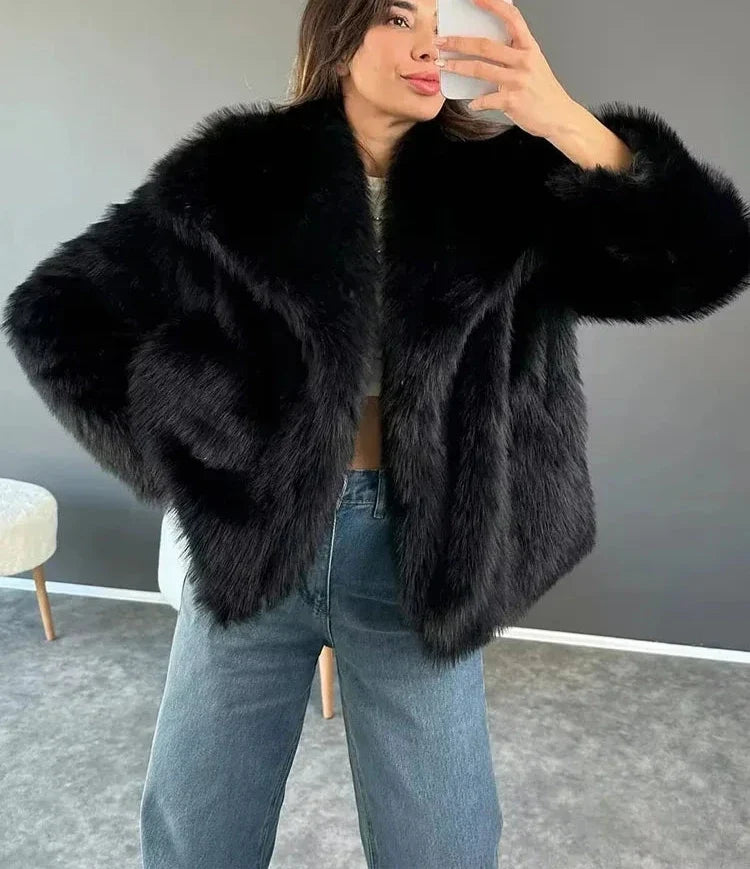Katarina - Women's Faux Fur Jacket