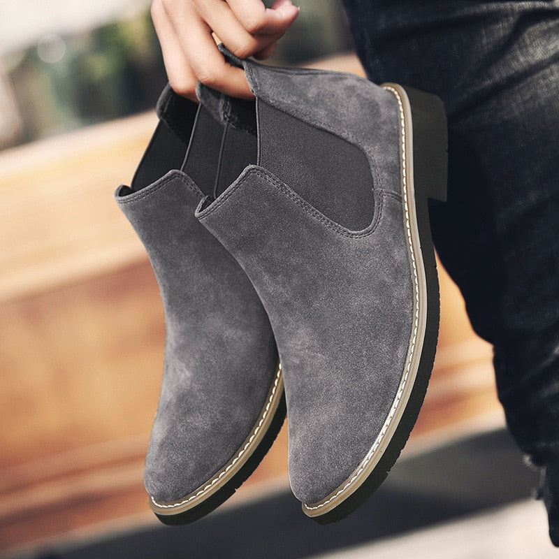 Oberon - Men's Suede Chelsea Boots