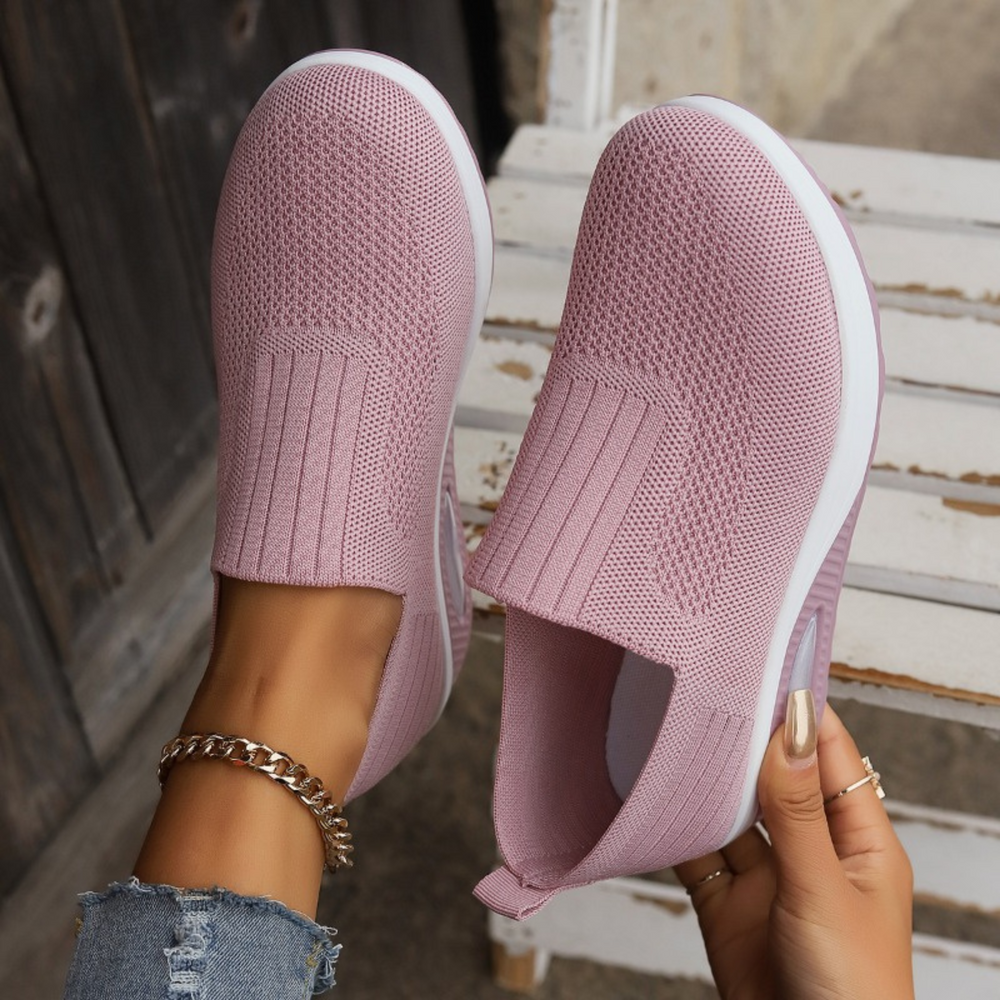 Primrose - Women's Comfort Walking Shoes