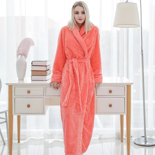 Talia - Women's Plush Bathrobe